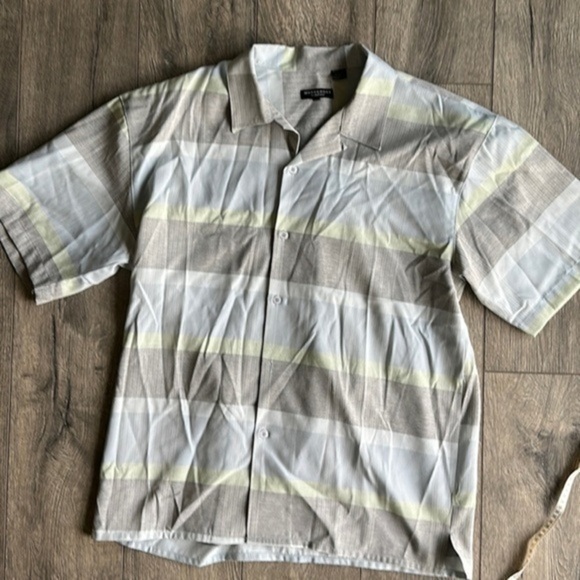 Montique Other - Monologue by Montique shirt short sleeve button up casual size 2XL athleisure
